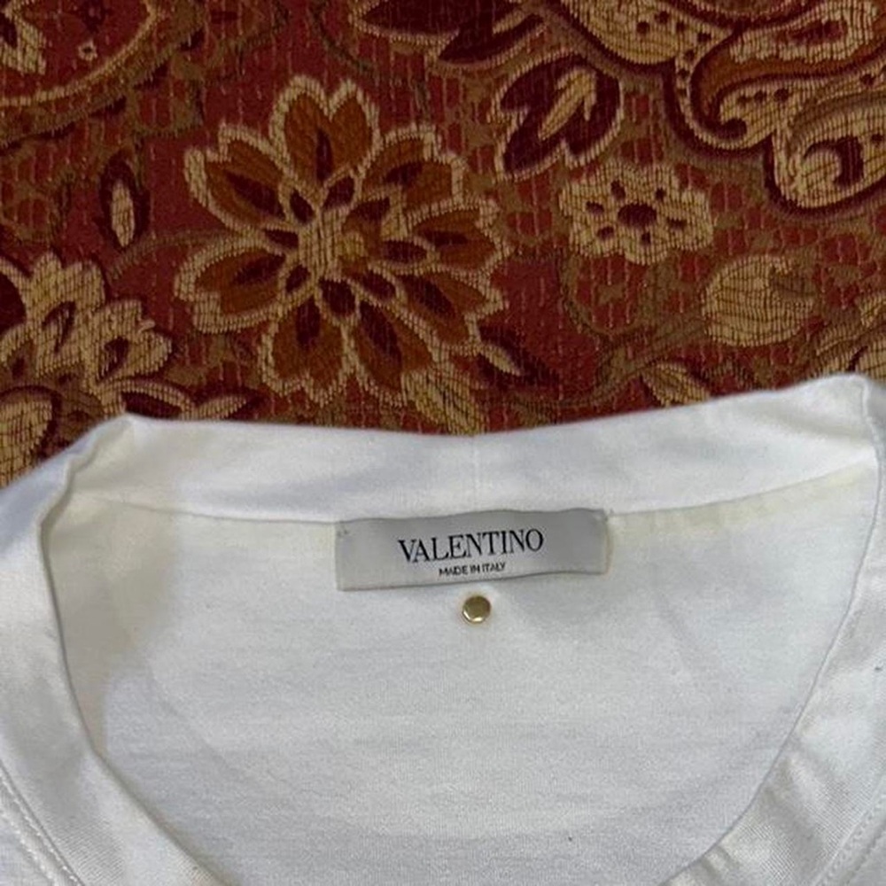 Authentic Men’s Valentino plain white t shirt size XL